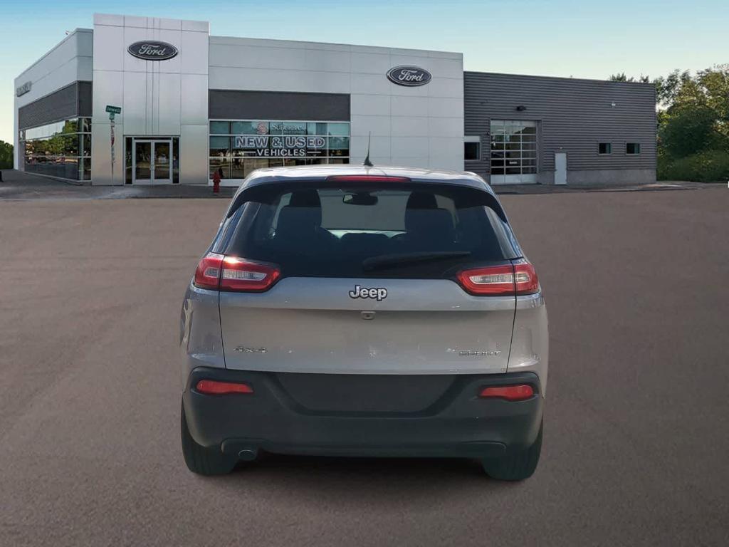 used 2014 Jeep Cherokee car, priced at $10,839