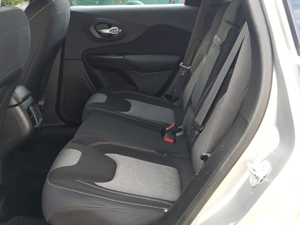 used 2014 Jeep Cherokee car, priced at $10,839