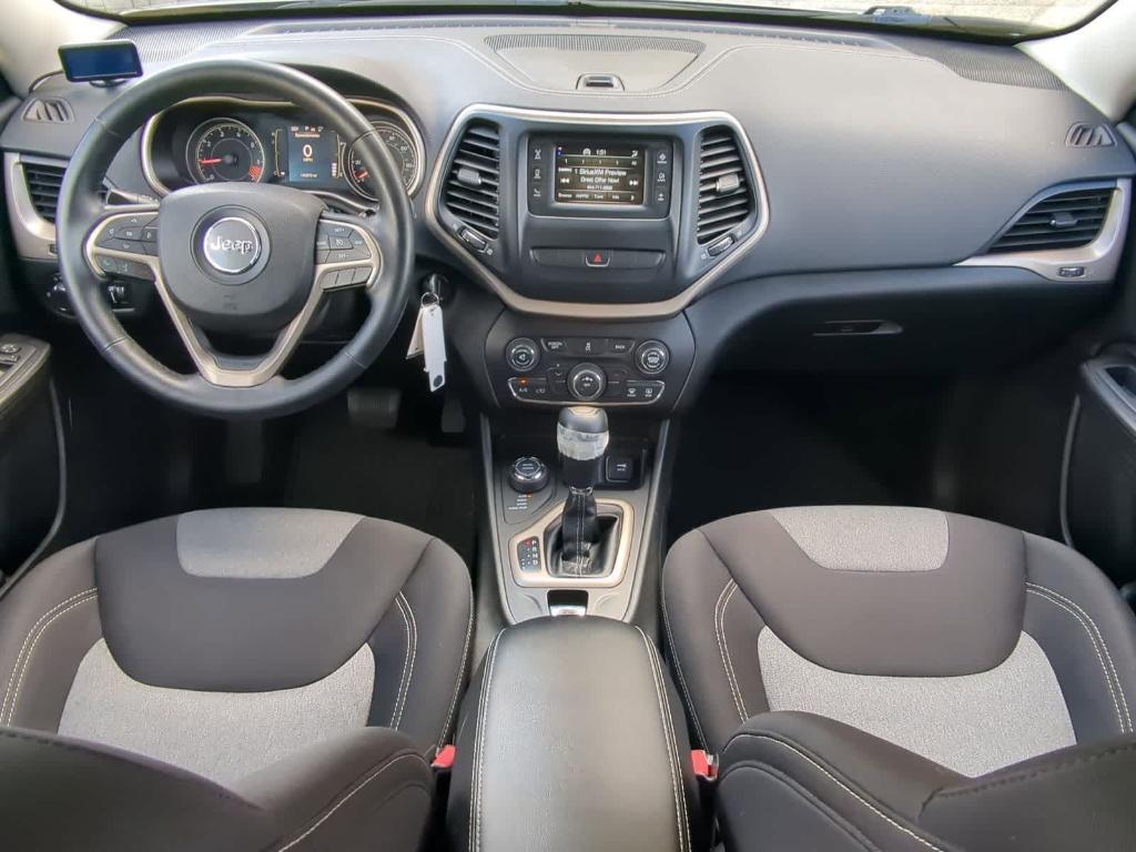 used 2014 Jeep Cherokee car, priced at $10,839