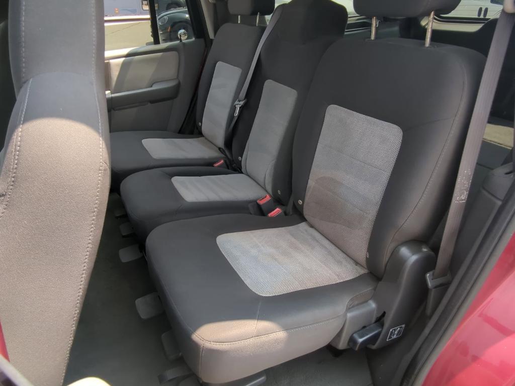 used 2004 Ford Expedition car, priced at $3,499