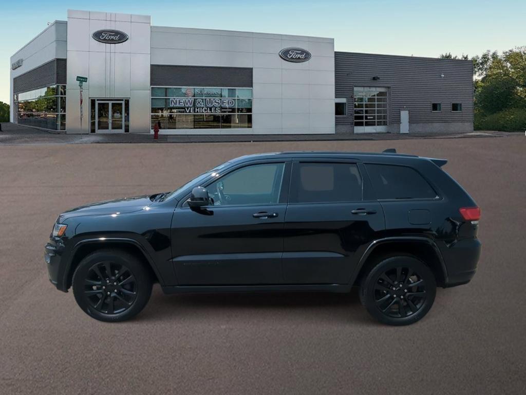 used 2017 Jeep Grand Cherokee car, priced at $15,269