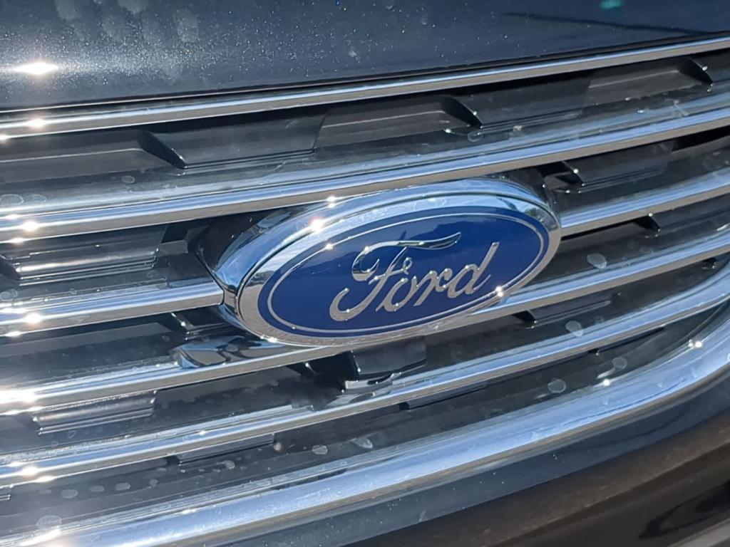 used 2023 Ford Edge car, priced at $22,259