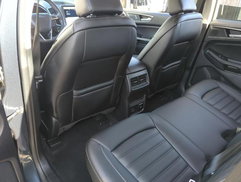 used 2022 Ford Edge car, priced at $28,595