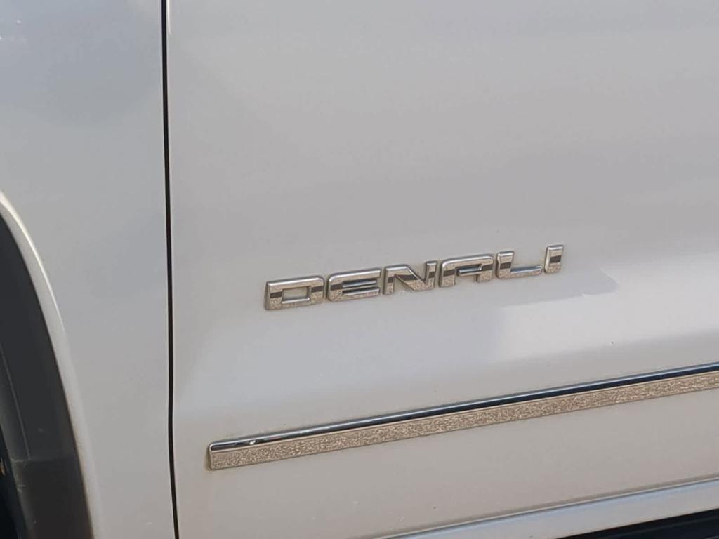 used 2016 GMC Sierra 1500 car, priced at $28,579