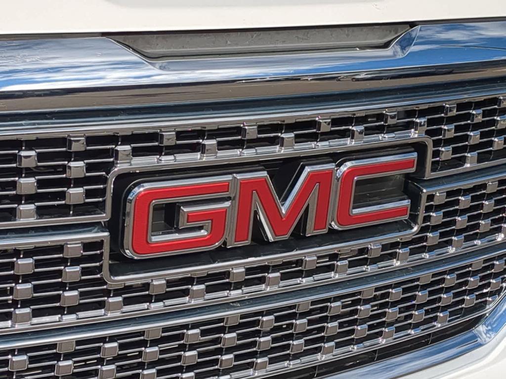 used 2016 GMC Sierra 1500 car, priced at $28,579