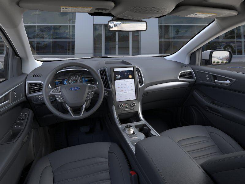 new 2024 Ford Edge car, priced at $40,561