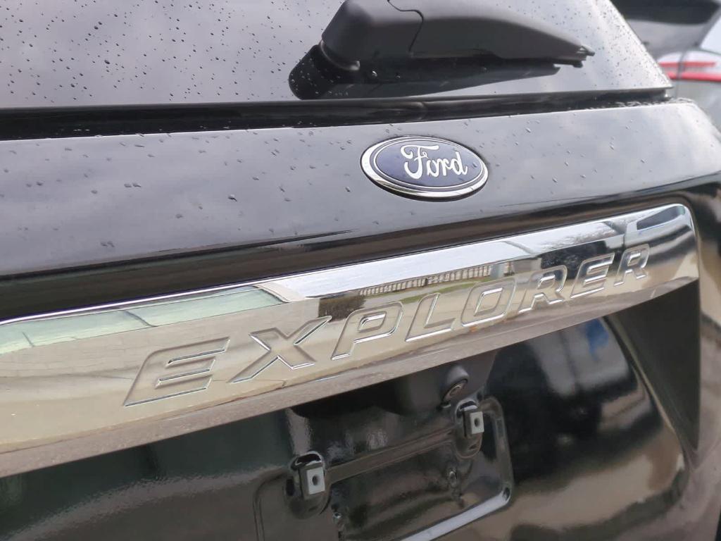 used 2022 Ford Explorer car, priced at $27,995