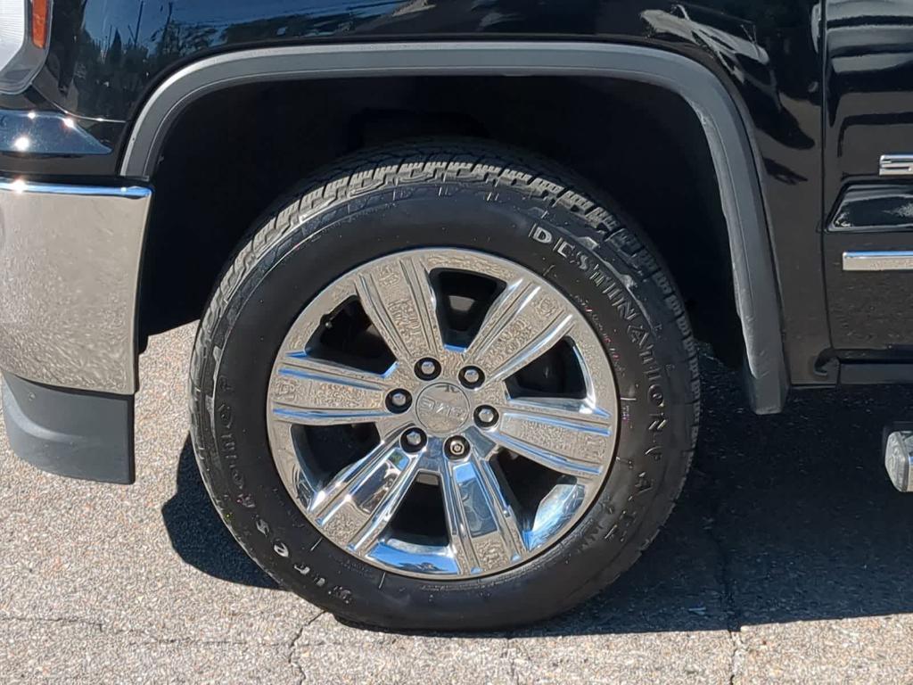 used 2018 GMC Sierra 1500 car, priced at $29,689