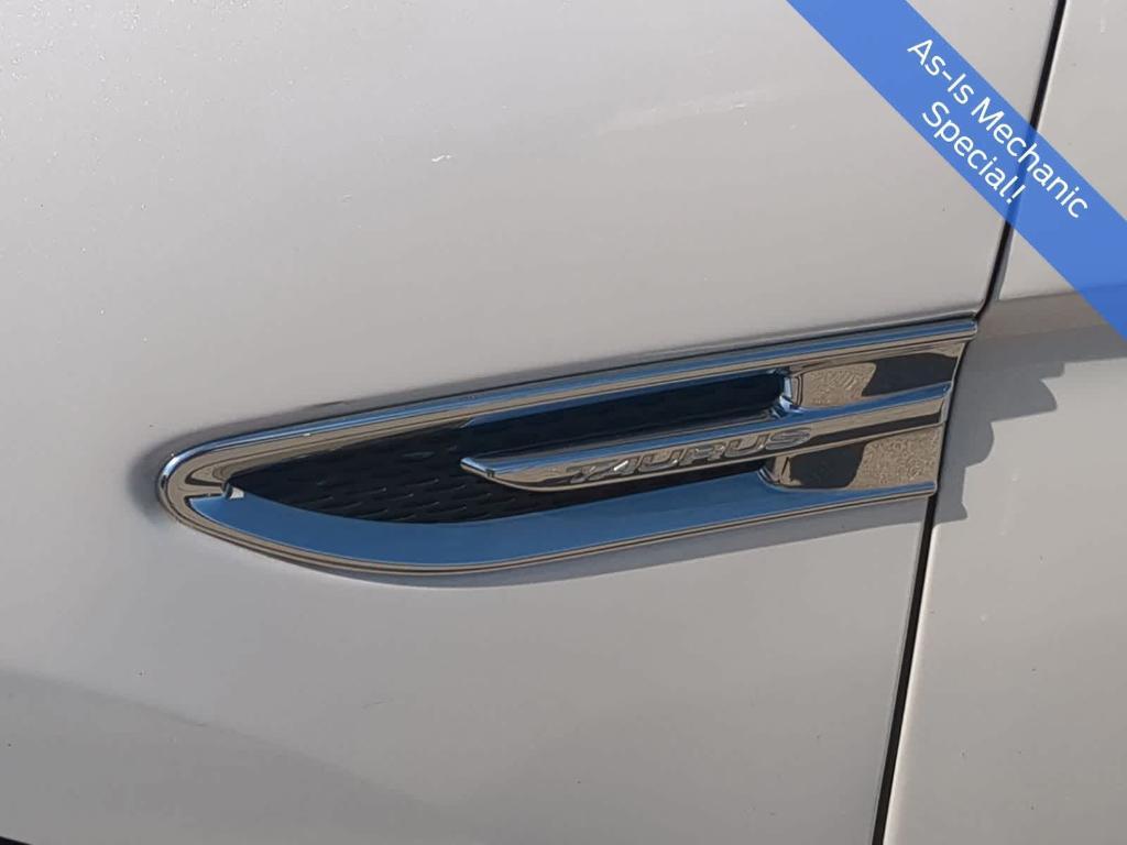 used 2013 Ford Taurus car, priced at $3,995