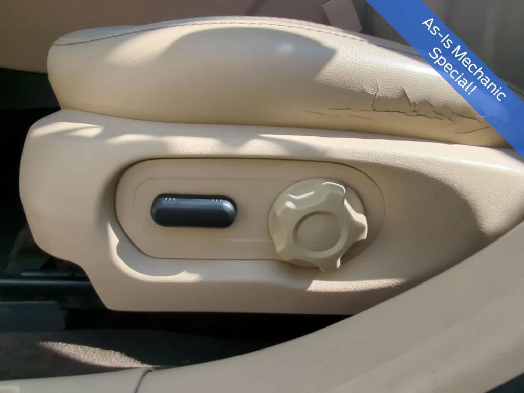 used 2013 Ford Taurus car, priced at $3,995