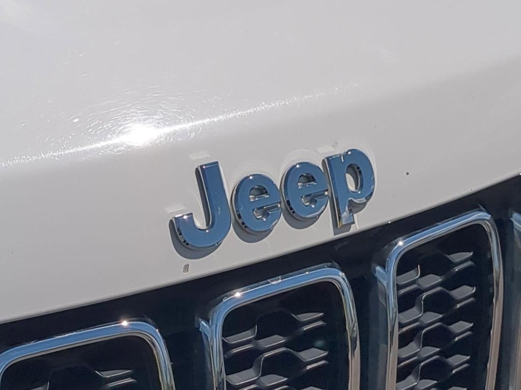 used 2021 Jeep Grand Cherokee car, priced at $18,209