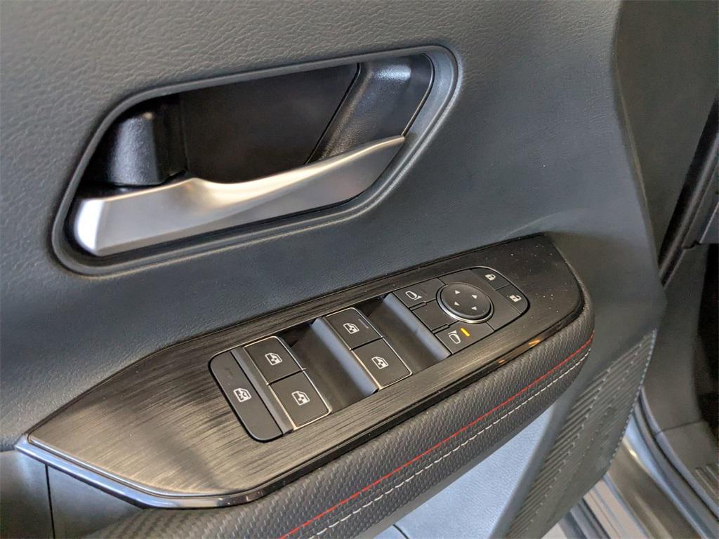new 2025 Nissan Kicks car, priced at $31,480