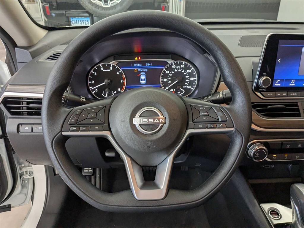 new 2025 Nissan Altima car, priced at $29,965
