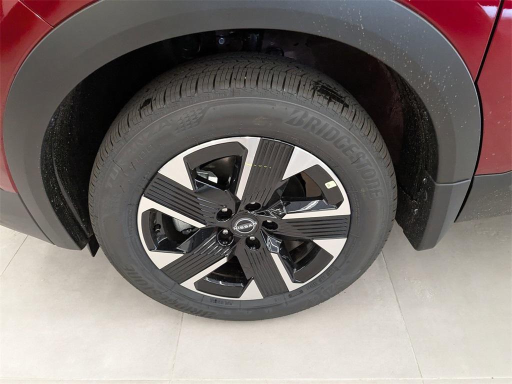 new 2025 Nissan Kicks car, priced at $29,310