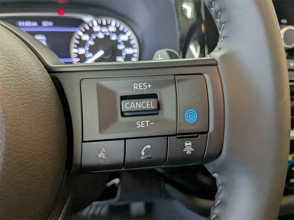 new 2025 Nissan Pathfinder car, priced at $44,260