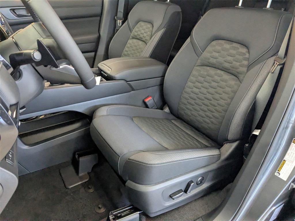 new 2025 Nissan Pathfinder car, priced at $44,260