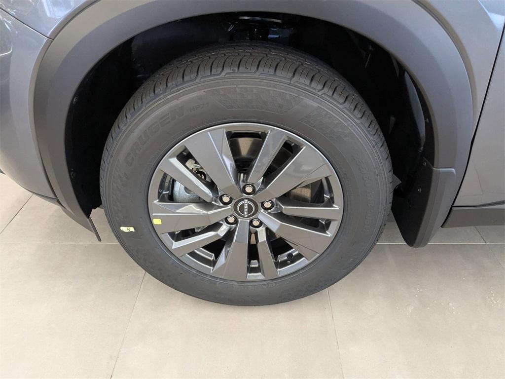 new 2025 Nissan Pathfinder car, priced at $44,260