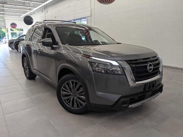 new 2025 Nissan Pathfinder car, priced at $49,555