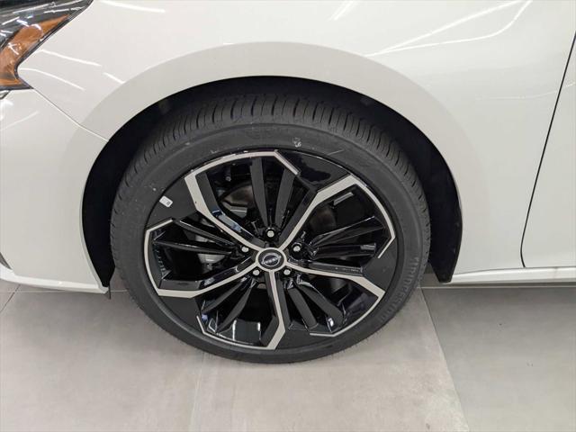 new 2025 Nissan Altima car