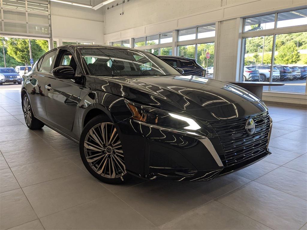 new 2025 Nissan Altima car, priced at $35,730