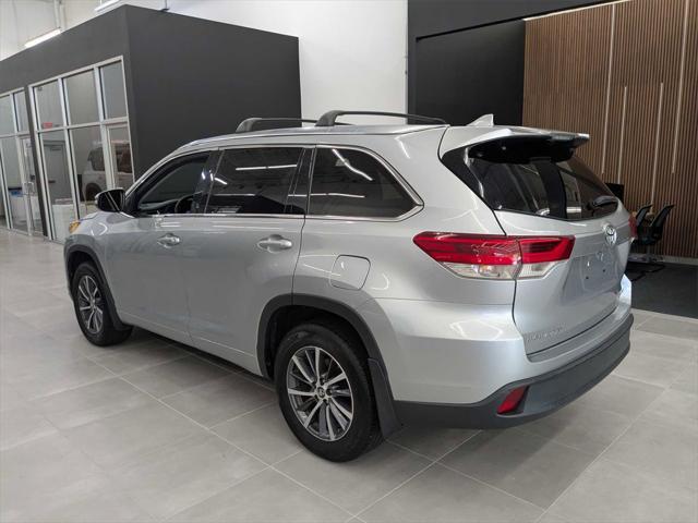 used 2018 Toyota Highlander car, priced at $22,490