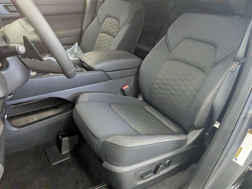 new 2025 Nissan Pathfinder car, priced at $43,890