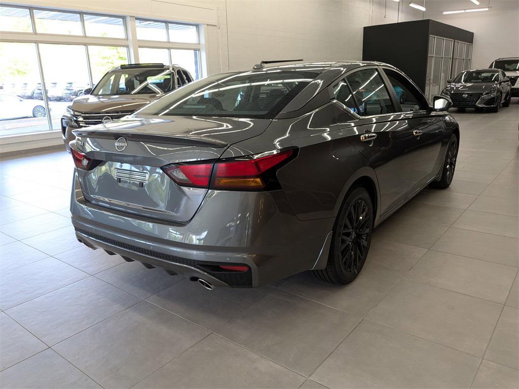 new 2025 Nissan Altima car, priced at $30,555