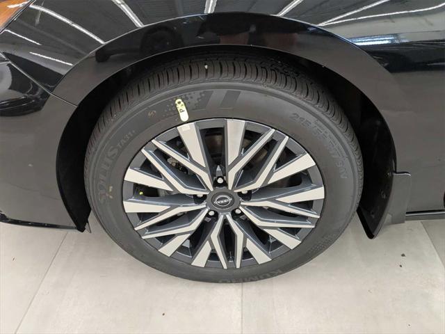 new 2025 Nissan Altima car, priced at $29,515