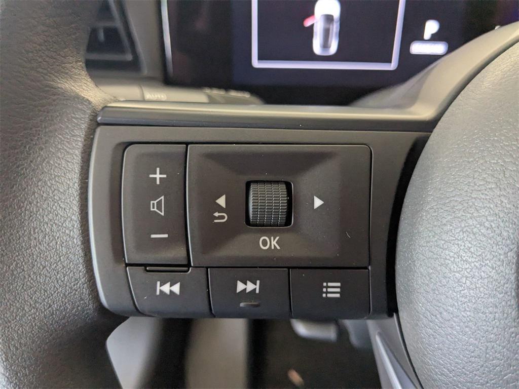 new 2025 Nissan Kicks car, priced at $28,680