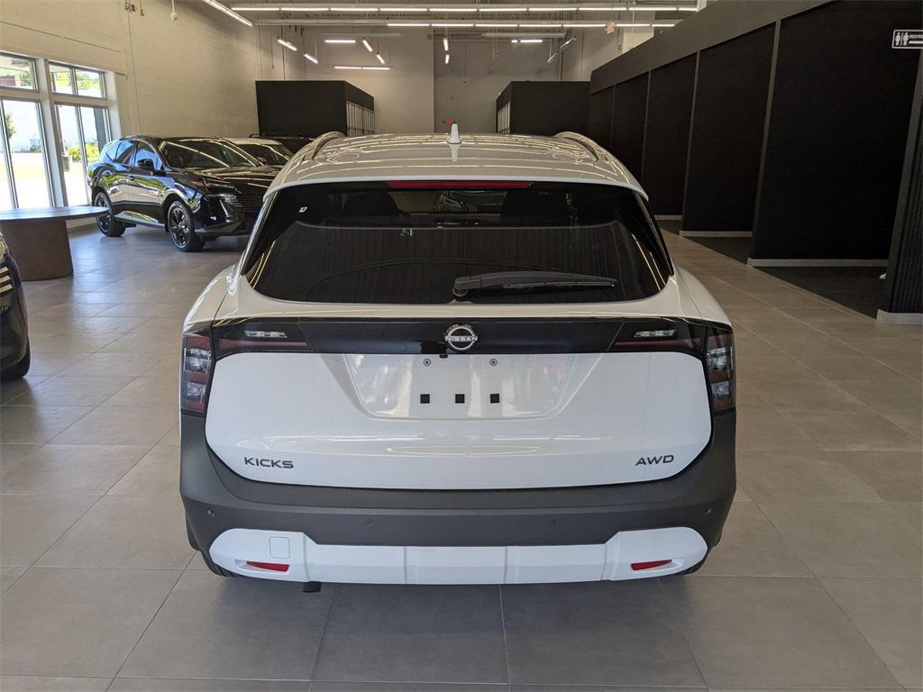 new 2025 Nissan Kicks car, priced at $28,680