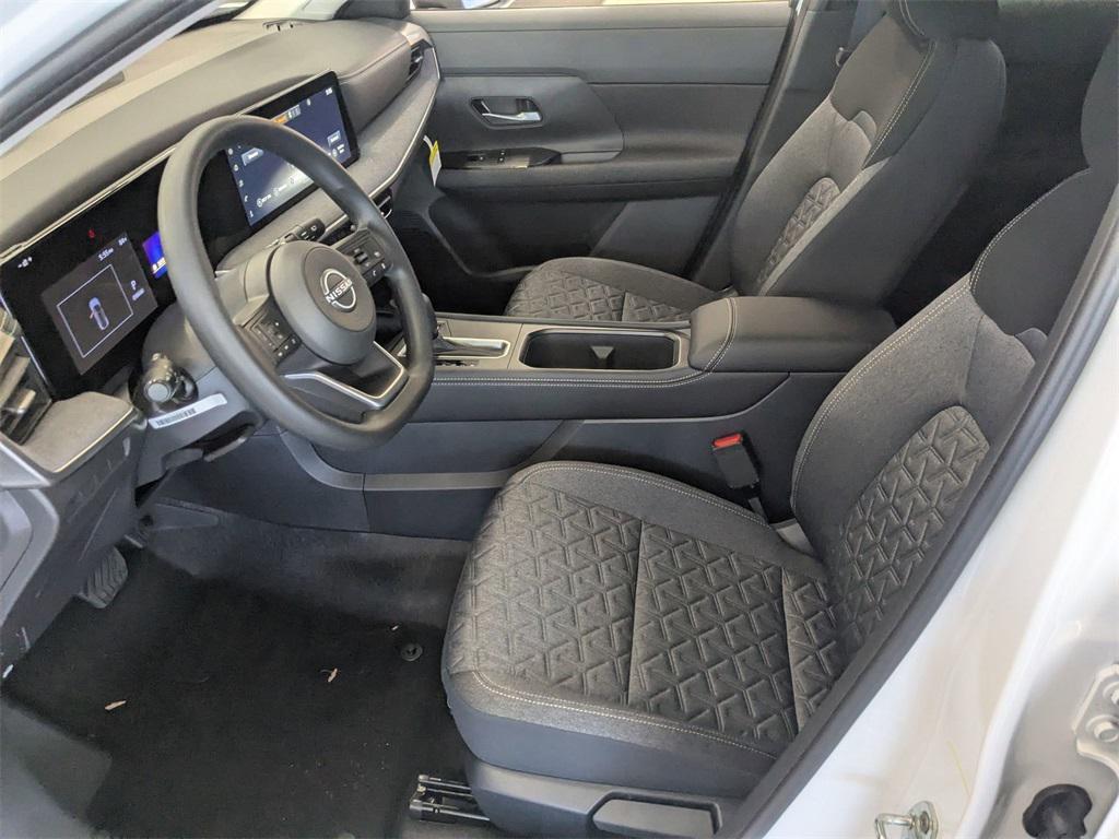 new 2025 Nissan Kicks car, priced at $28,680