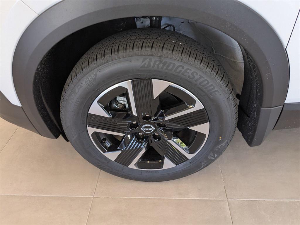 new 2025 Nissan Kicks car, priced at $28,680
