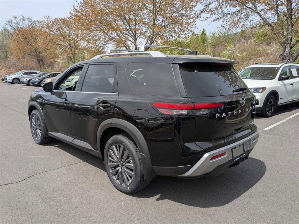 new 2025 Nissan Pathfinder car, priced at $50,635