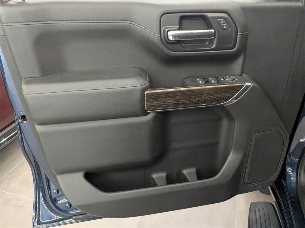 used 2021 Nissan Rogue car, priced at $21,490