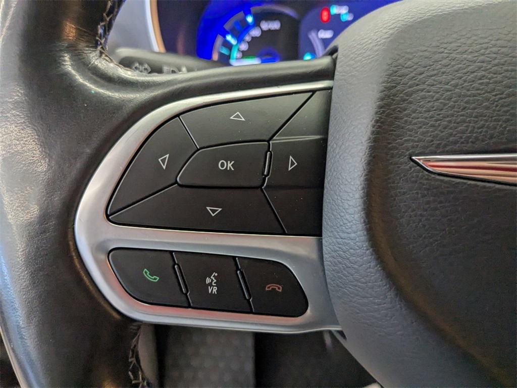 used 2021 Chrysler Pacifica Hybrid car, priced at $21,289