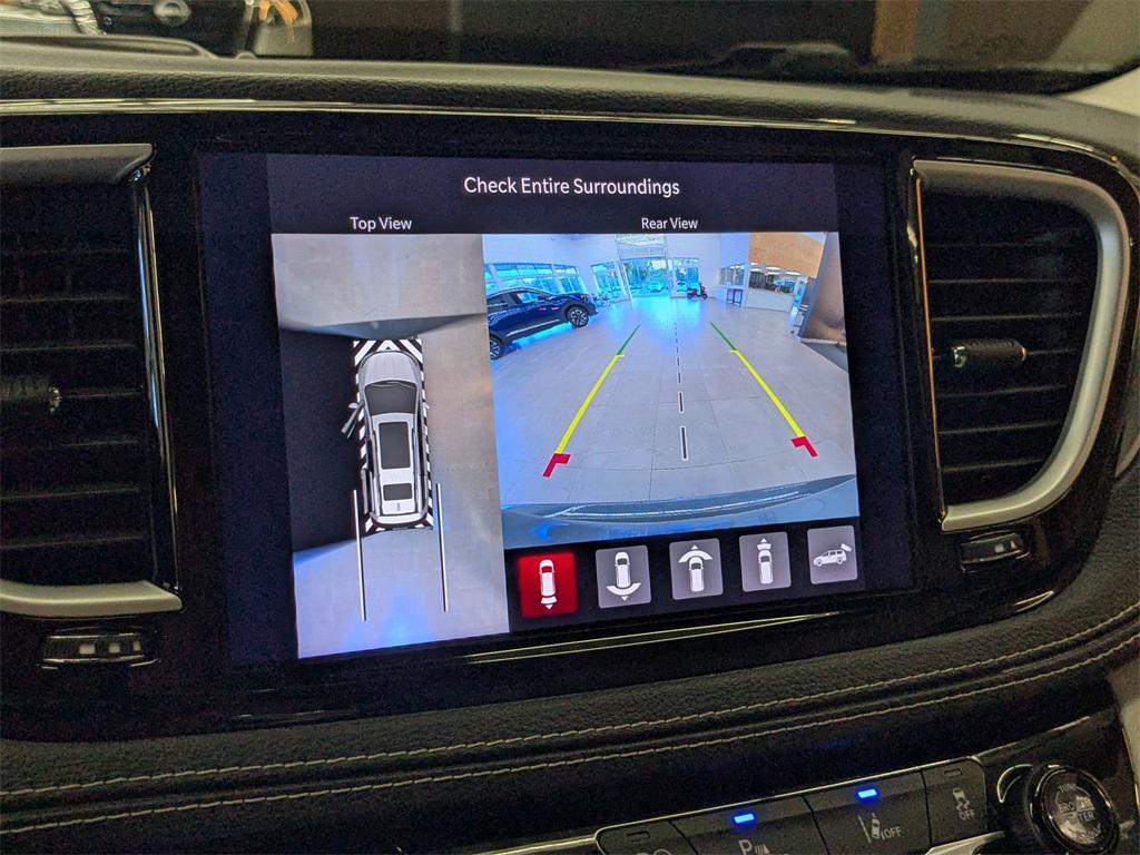 used 2021 Chrysler Pacifica Hybrid car, priced at $21,289