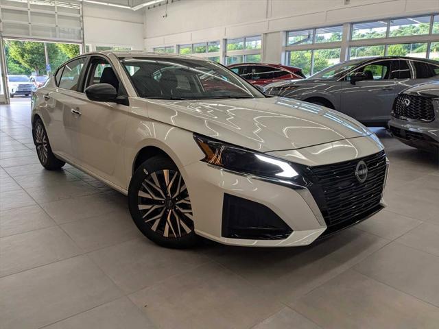 new 2025 Nissan Altima car, priced at $29,965