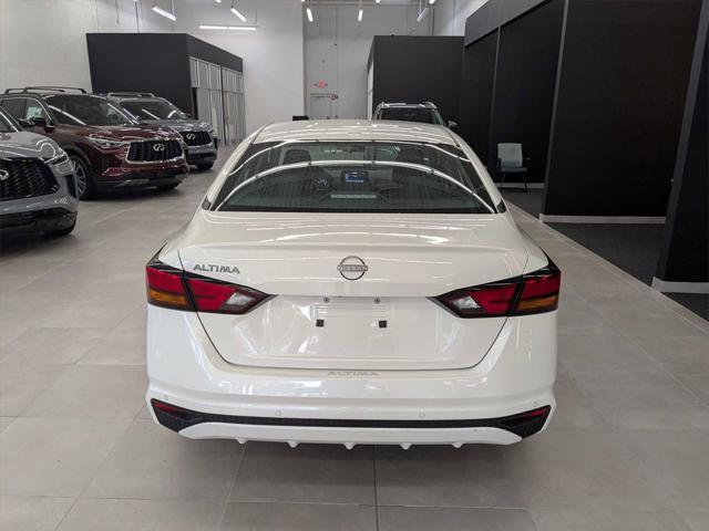 new 2025 Nissan Altima car, priced at $29,965