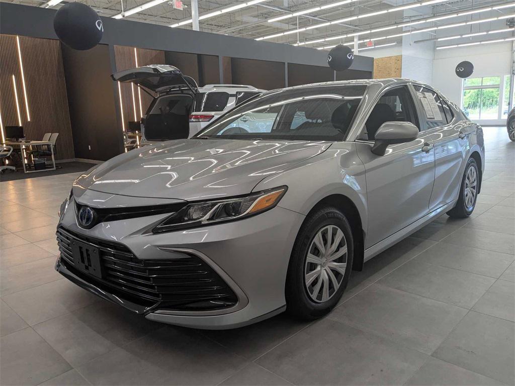 used 2024 Toyota Camry Hybrid car, priced at $27,408