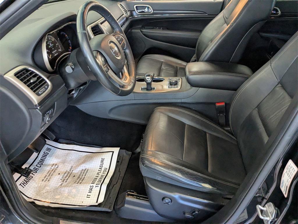 used 2015 Jeep Grand Cherokee car, priced at $11,490
