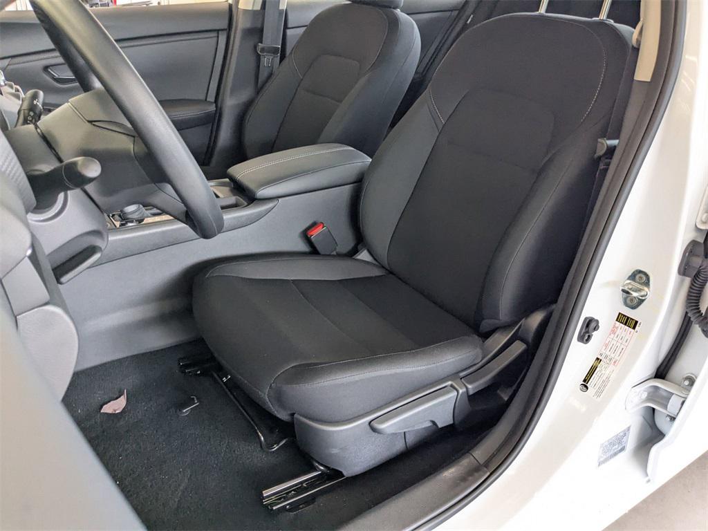 new 2025 Nissan Sentra car, priced at $23,425