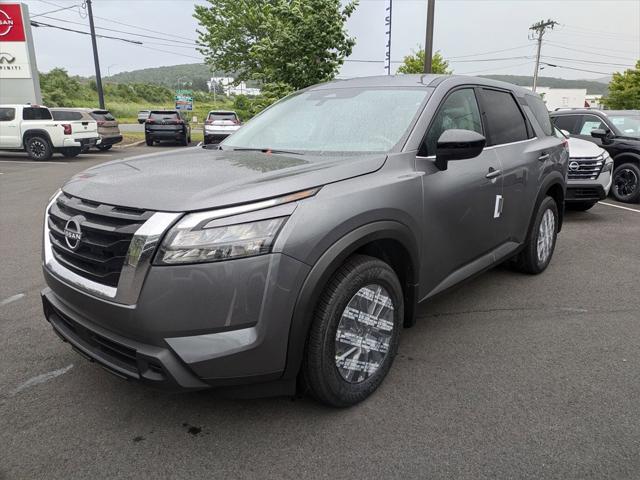 new 2024 Nissan Pathfinder car, priced at $40,480