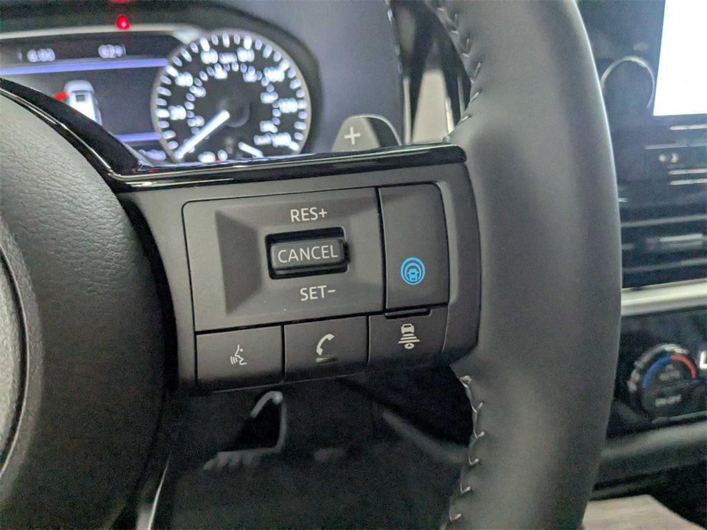 new 2025 Nissan Pathfinder car, priced at $49,555