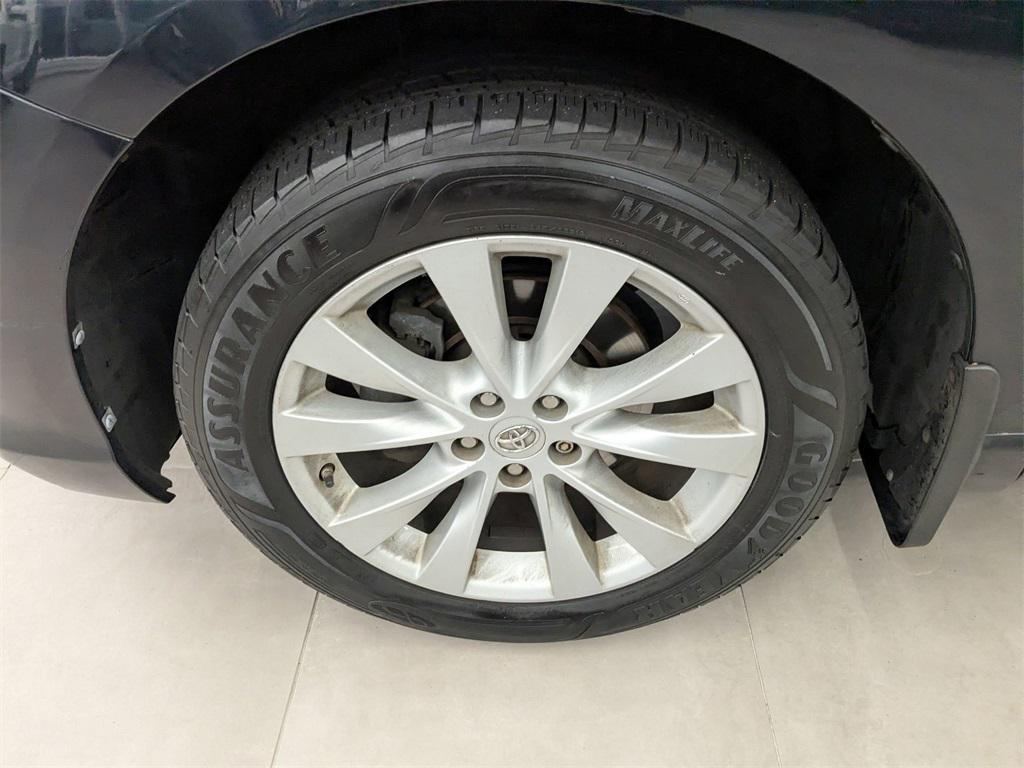 used 2015 Toyota Venza car, priced at $11,650