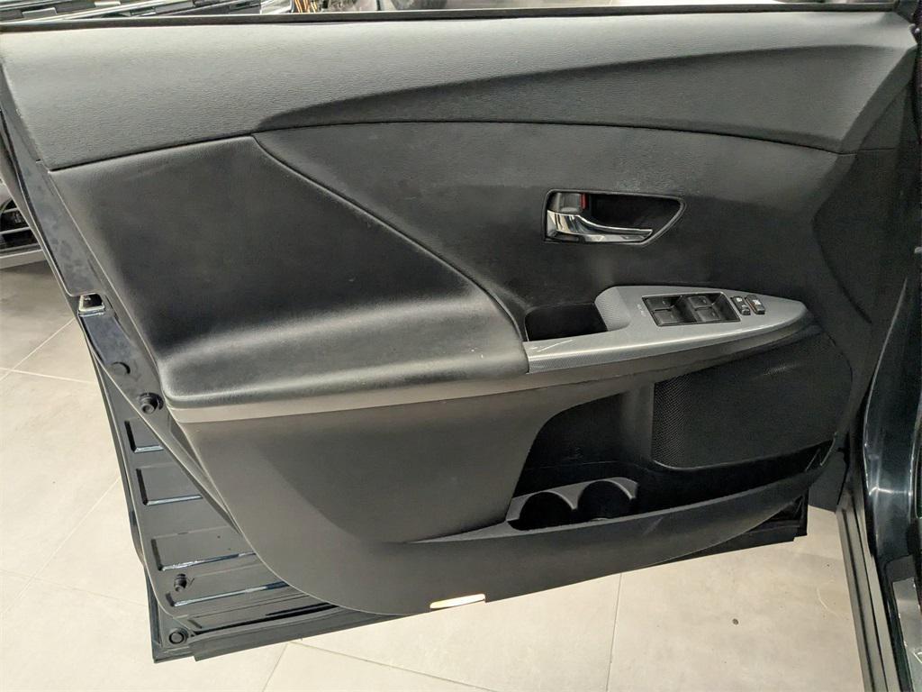 used 2015 Toyota Venza car, priced at $11,650