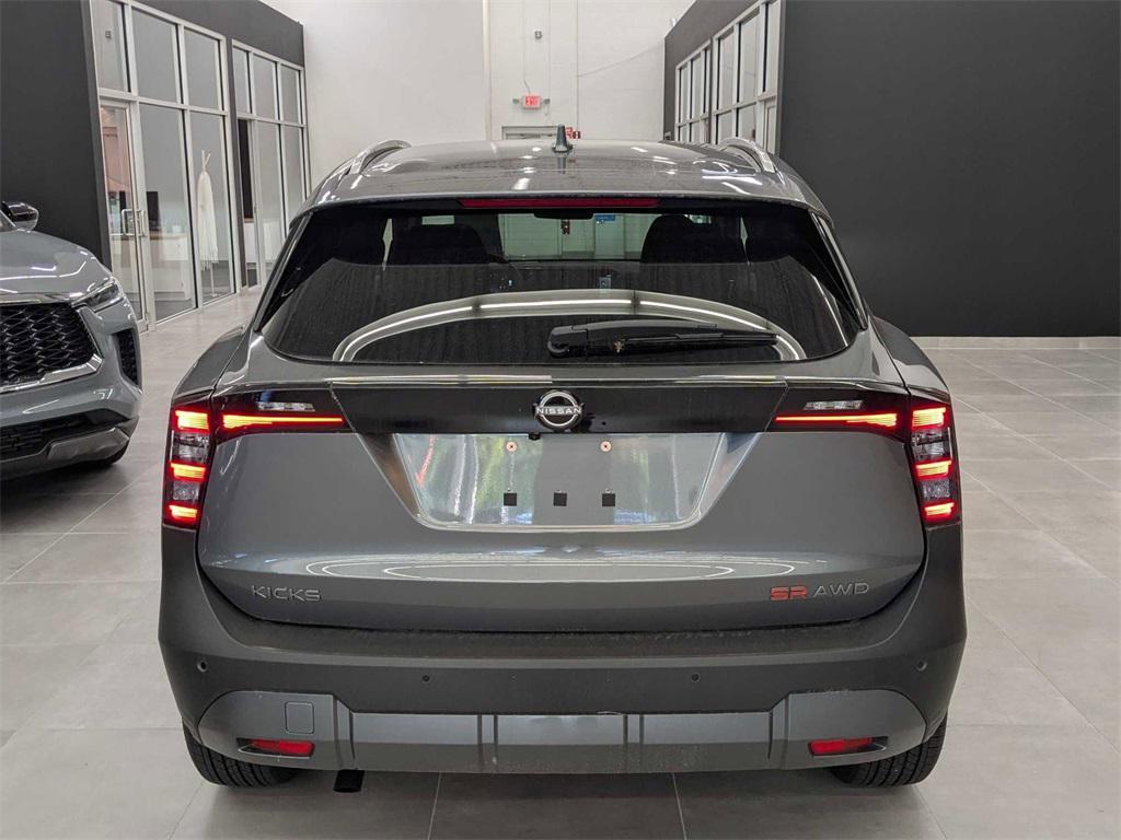 new 2025 Nissan Kicks car, priced at $29,260