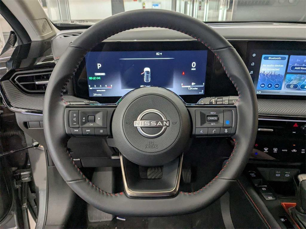 new 2025 Nissan Kicks car, priced at $29,260