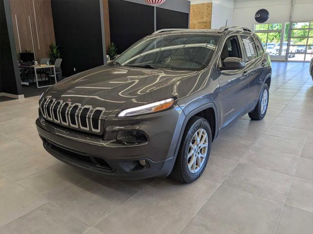 used 2017 Jeep Cherokee car, priced at $9,190