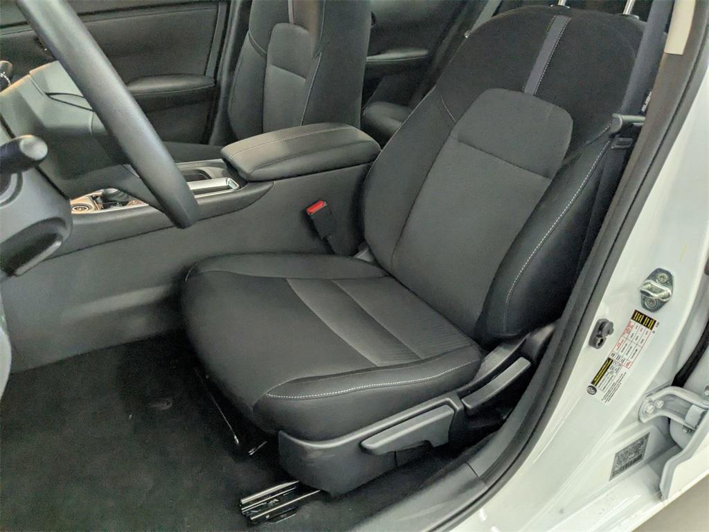 new 2025 Nissan Sentra car, priced at $24,125