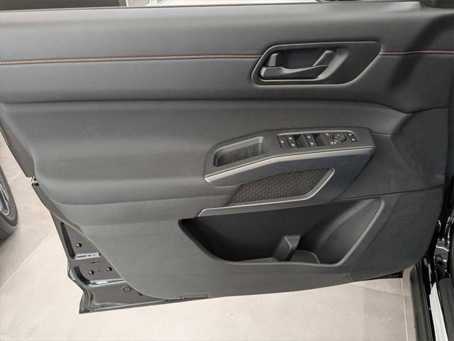 new 2025 Nissan Pathfinder car, priced at $46,505